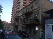 Satılır 2 otaqlı 45 m2 köhnə tikili Nizami m.