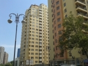 İcarəyə verilir 3 otaqlı 140 m2 yeni tikili 28 May m.