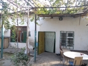 Satılır 5 otaqlı 400 m2 həyət evi Suraxanı r.