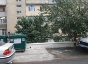 Satılır 3 otaqlı 90 m2 köhnə tikili İnşaatçılar m.