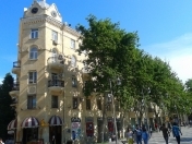 İcarəyə verilir 4 otaqlı 640 m2 obyekt Fontanlar bağı