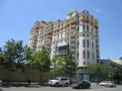 Satılır 5 otaqlı 280 m2 yeni tikili Rusiya səfirliyi