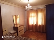 Satılır 5 otaqlı 102 m2 köhnə tikili Asan Xidmət-1