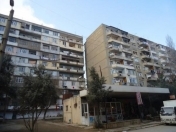 İcarəyə verilir 3 otaqlı 70 m2 köhnə tikili İnşaatçılar m.