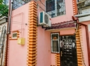 İcarəyə verilir 3 otaqlı 80 m2 köhnə tikili Sahil m.