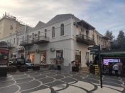 Satılır 3 otaqlı 71.5 m2 köhnə tikili İçəri Şəhər m.