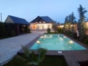 Satılır 4 otaqlı 170 m2 bağ evi Mərdəkan