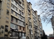 Satılır 2 otaqlı 51 m2 köhnə tikili İnşaatçılar m.