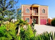 Satılır 6 otaqlı 260 m2 bağ evi Mərdəkan