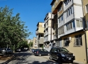 Satılır 3 otaqlı 94 m2 köhnə tikili İnşaatçılar m.