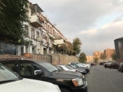 Satılır 1 otaqlı 25 m2 köhnə tikili 28 Mall
