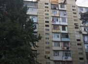 Satılır 3 otaqlı 80 m2 köhnə tikili İnşaatçılar m.