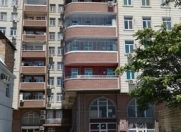 Satılır 3 otaqlı 120 m2 yeni tikili 3 mkr