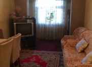 Satılır 3 otaqlı 85 m2 köhnə tikili Ayna Sultanova heykəli