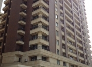 İcarəyə verilir 3 otaqlı 145 m2 yeni tikili 28 May m.