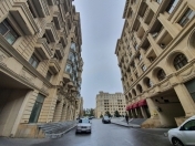 Satılır 2 otaqlı 326 m2 obyekt Nəriman Nərimanov m.