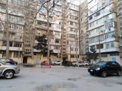 Satılır 3 otaqlı 100 m2 köhnə tikili Bakı Dövlət Universiteti