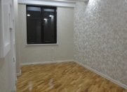 Satılır 3 otaqlı 72 m2 yeni tikili Neapol dairəsi