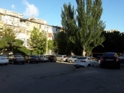 Satılır 3 otaqlı 65 m2 köhnə tikili İnşaatçılar m.