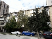 Satılır 1 otaqlı 35 m2 köhnə tikili Hüseyn Cavid parkı