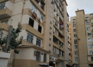 Satılır 2 otaqlı 60 m2 köhnə tikili Zərifə Əliyeva adına park