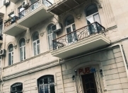 İcarəyə verilir 2 otaqlı 60 m2 köhnə tikili Sahil