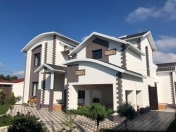 Satılır 5 otaqlı 220 m2 bağ evi Mərdəkan