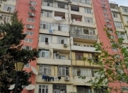 Satılır 5 otaqlı 128 m2 köhnə tikili 8 mkr