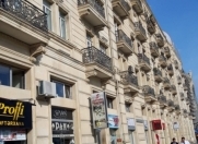 Satılır 3 otaqlı 70 m2 köhnə tikili Beşmərtəbə