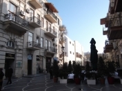 İcarəyə verilir 2 otaqlı 70 m2 köhnə tikili Fontanlar bağı