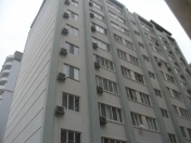 Satılır 4 otaqlı 150 m2 yeni tikili Bakı Dövlət Universiteti