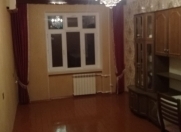 Satılır 5 otaqlı 93 m2 köhnə tikili Ukrayna dairəsi