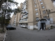 Satılır 3 otaqlı 104 m2 köhnə tikili Y.Günəşli