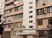 Satılır 2 otaqlı 65 m2 köhnə tikili Azadlıq prospekti m.