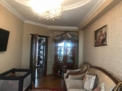 Satılır 2 otaqlı 80 m2 yeni tikili Tibb Universiteti