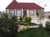 Satılır 4 otaqlı 120 m2 bağ evi Mərdəkan