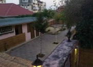 Satılır 4 otaqlı 450 m2 obyekt Köhnə Günəşli