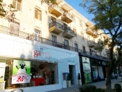 Satılır 3 otaqlı 75 m2 köhnə tikili Elmlər Akademiyası m.