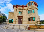 Satılır 5 otaqlı 500 m2 bağ evi Mərdəkan