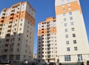 Satılır 3 otaqlı 60 m2 yeni tikili Binə ticarət mərkəzi