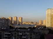 Satılır 3 otaqlı 85 m2 köhnə tikili İnşaatçılar m.