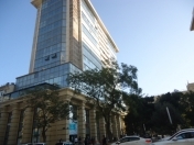 Satılır 2 otaqlı 80 m2 köhnə tikili Azadlıq meydanı