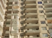 Satılır 1 otaqlı 70 m2 yeni tikili Qara Qarayev m.
