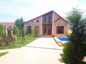 Satılır 5 otaqlı 260 m2 bağ evi Mərdəkan