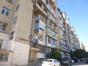 Satılır 3 otaqlı 65 m2 köhnə tikili İnşaatçılar m.