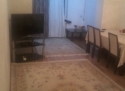 Satılır 3 otaqlı 85 m2 köhnə tikili İnşaatçılar m.