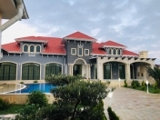 Satılır 7 otaqlı 270 m2 bağ evi Mərdəkan