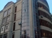 İcarəyə verilir 8 otaqlı 220 m2 ofis Kooperasiya Universiteti