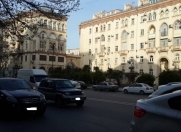Satılır 4 otaqlı 110 m2 köhnə tikili Yasamal r.