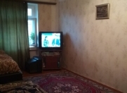 Satılır 2 otaqlı 56 m2 köhnə tikili Xalqlar Dostluğu m.